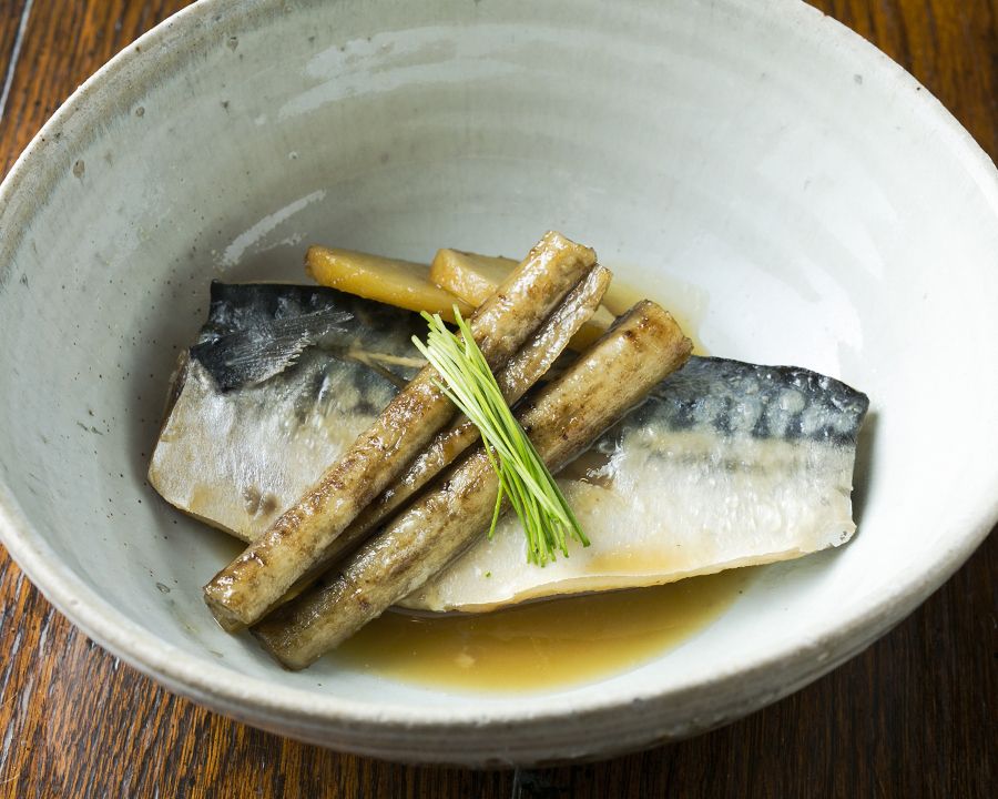 鯖の味噌煮（ー）