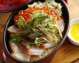 漁師風ビストロ飯 〜天然真鯛、蟹、いくら〜