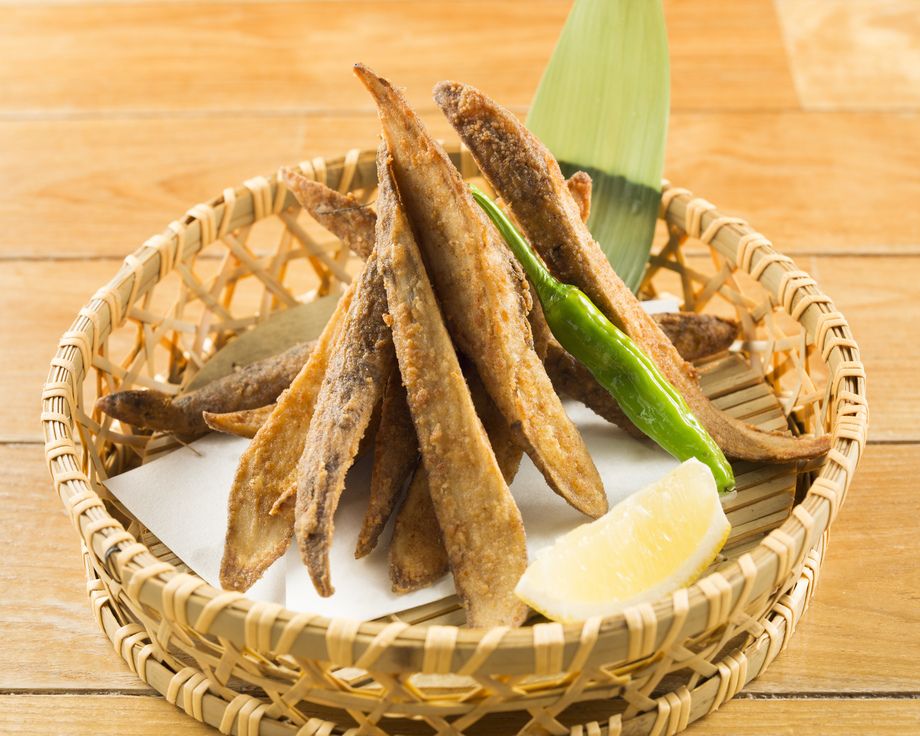 ごぼうの唐揚げ（500円）