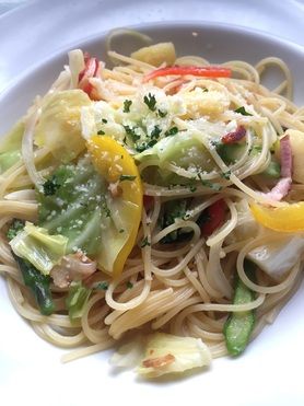 ベーコンと野菜の菜園風スパゲッティ