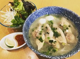 信玄鶏のフォー