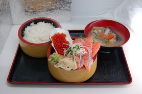 生赤丼