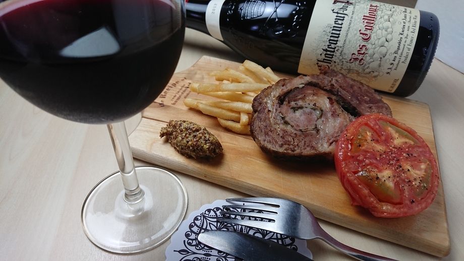 岩中豚肩ロース　香草風味　ロースト　ポルケッタ