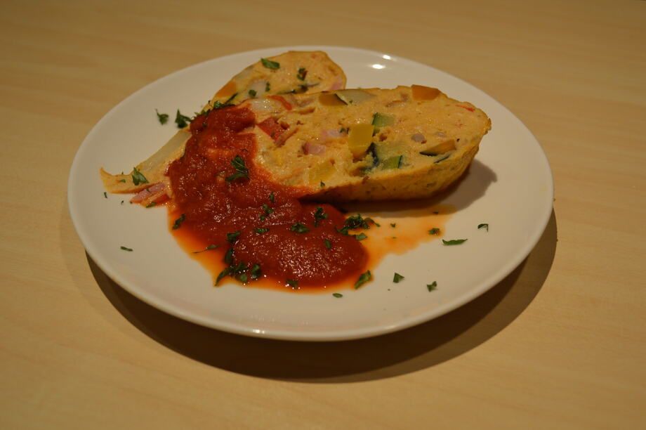 イタリア風ベーコンとお野菜いっぱい厚焼き玉子焼き　フリッタータ