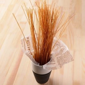 レモン＆バジル風味の揚げパスタ