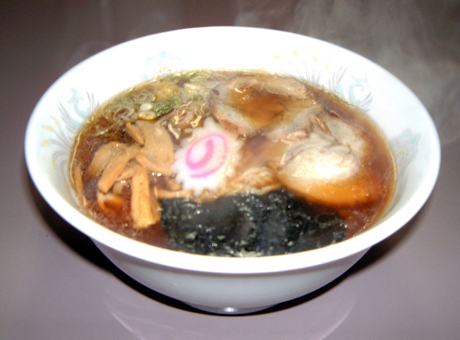 醤油ラーメン（630円）