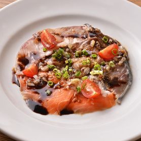 海の幸 3種鮮魚のカルパッチョ～バルサミコ風味～