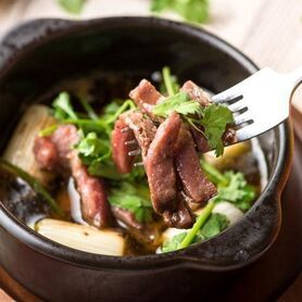 炙り牛ハラミのパクチリージョ