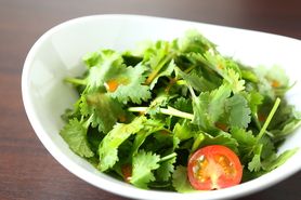 パクチーサラダ