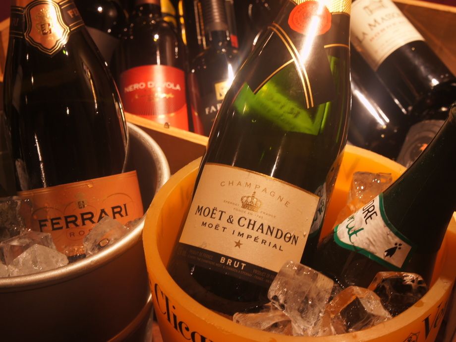 モエ・エ・シャンドン・ブリュット・アレペリアル(フランス)