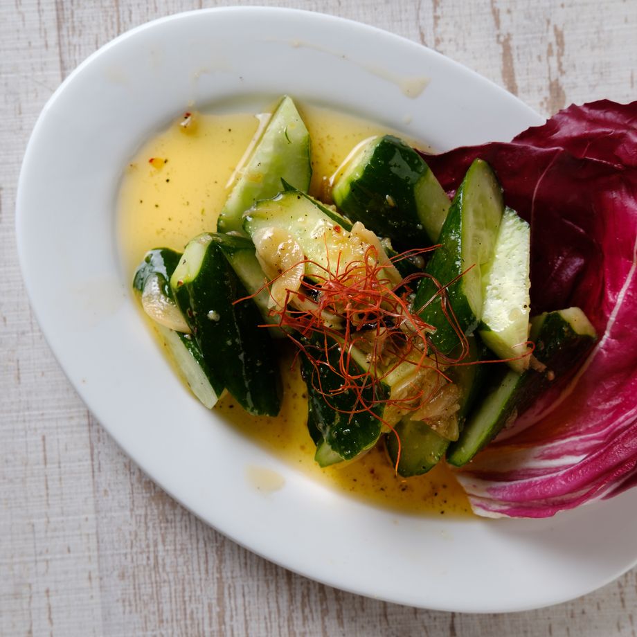 スペイン風ピリ辛きゅうり（380円）