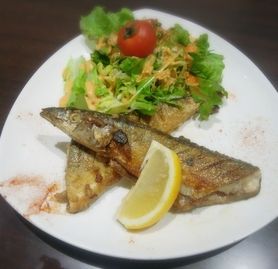 目黒のさんま　ガーリックソテー