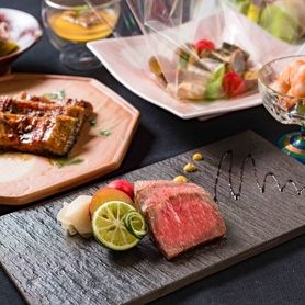 特別会席コース　(八品)