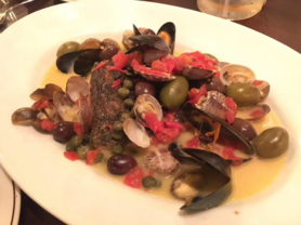 鮮魚のアクアパッツァ