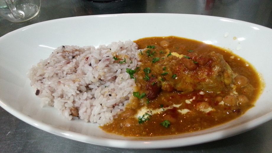 3種豆のバターチキンカレー　（1000円）