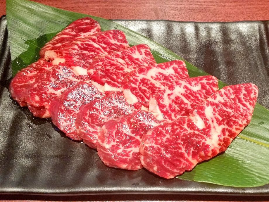 上ハラミ／Fine Cow's Diaphragms（一人前: 2,695円／四枚売: 1797円／一人焼肉: 809円）