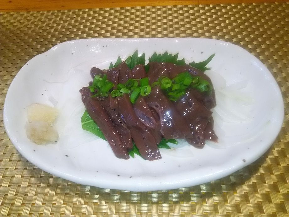 馬のレバー刺身(予約優先)（1650円）