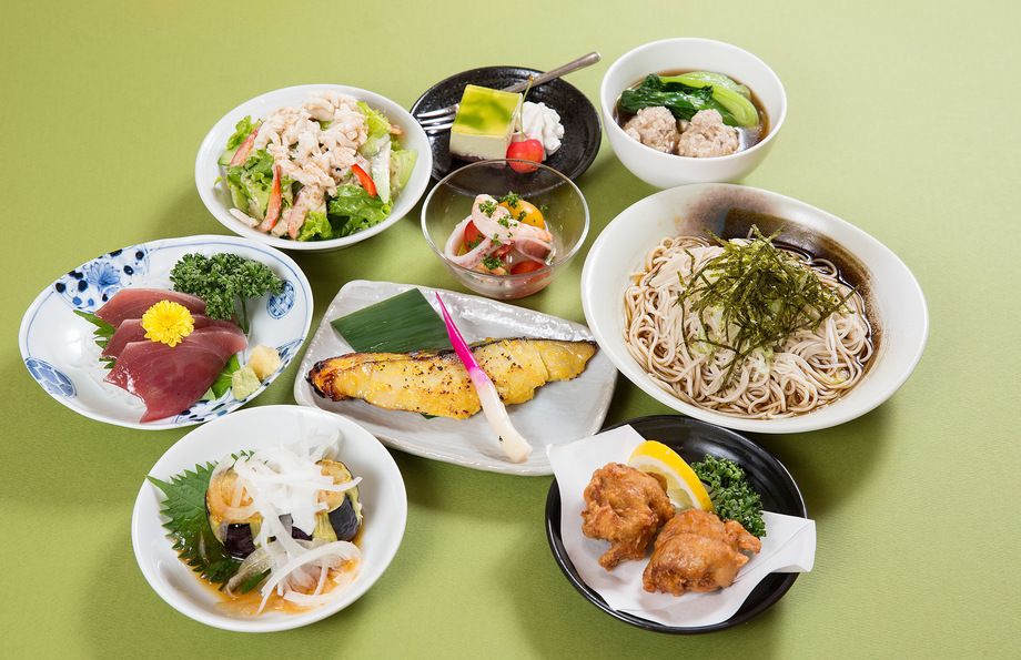 コース料理（2400円～）