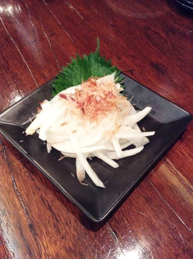 オニオンスライス（750円）