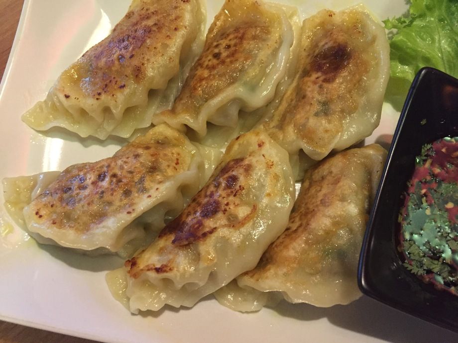 テイクアウト・ネパール餃子（チキンorポークorマトン）各６個入