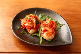 牡蠣のスパイシーキムチ和え