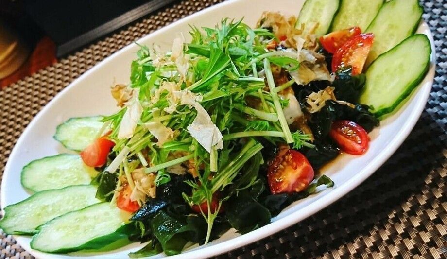 豆腐サラダ（560円）