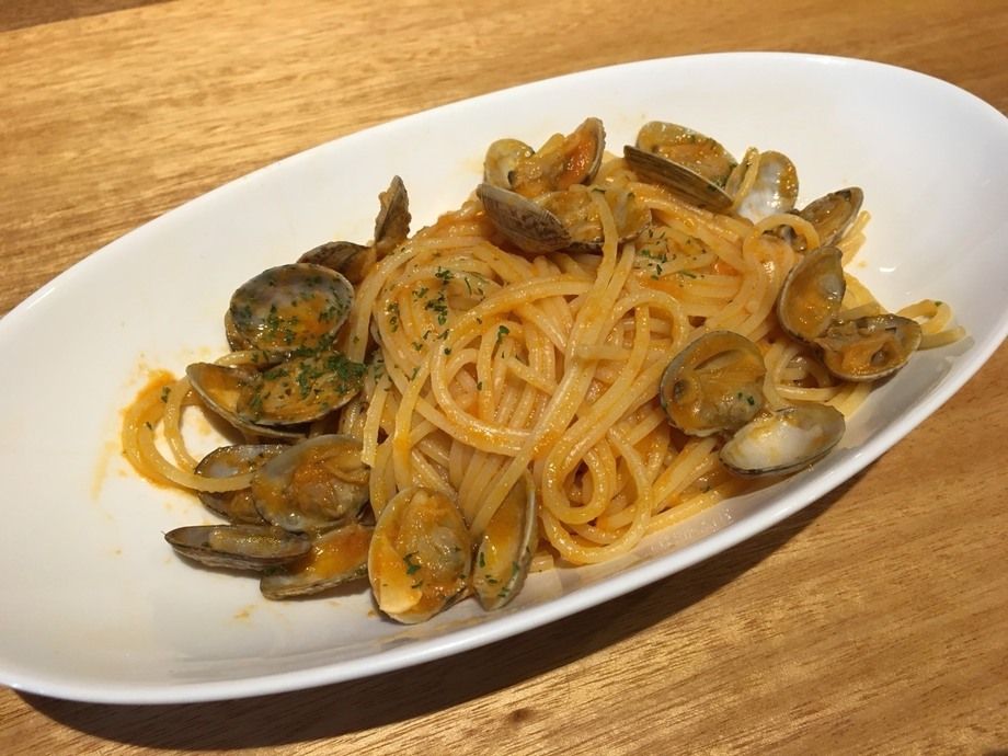 あさりのトマトパスタ（ボンゴレロッソ）(10月)