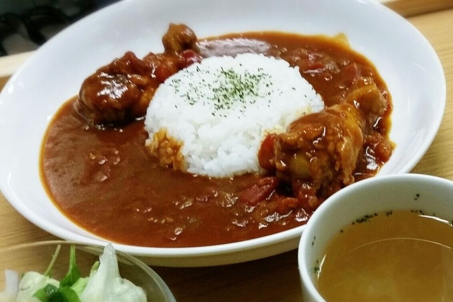 チキンカレー（600）
