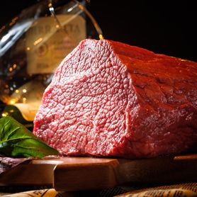 宮崎霧峰牛 赤身ステーキ