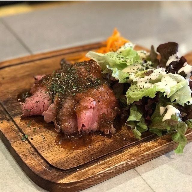 ローストビーフ ハーフ（800）