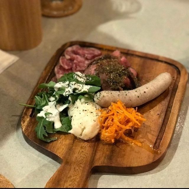 肉盛り合わせ（1000）