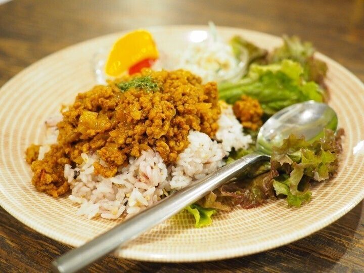 トマトドライカレー（950円）