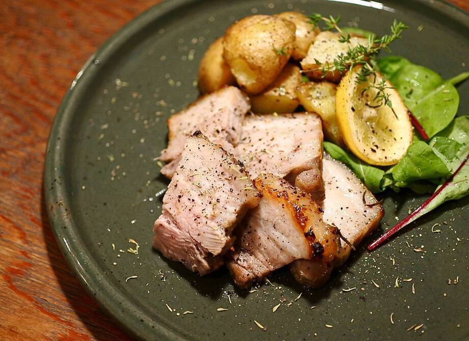塩レモン焼豚 ローストポテト付き（750円）