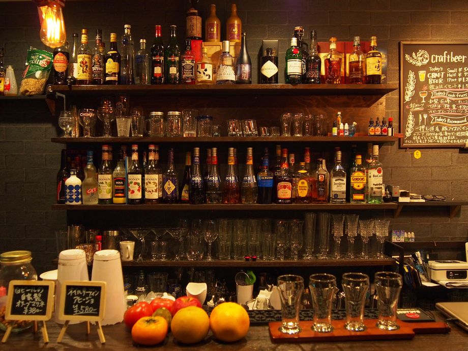 プレミア【クラフトビール3種、リアルエール1種、生フルーツが飲める】プレミアムオールドリンク飲み放題（￥４０００）