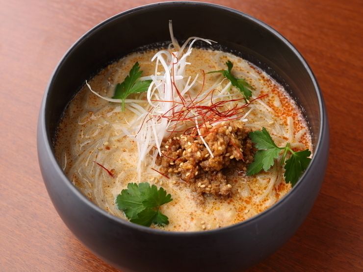 ピリ辛豆乳クリーム坦々蕎麦