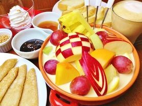 蕎麦茶ミルクのフルーツ鍋　※要予約