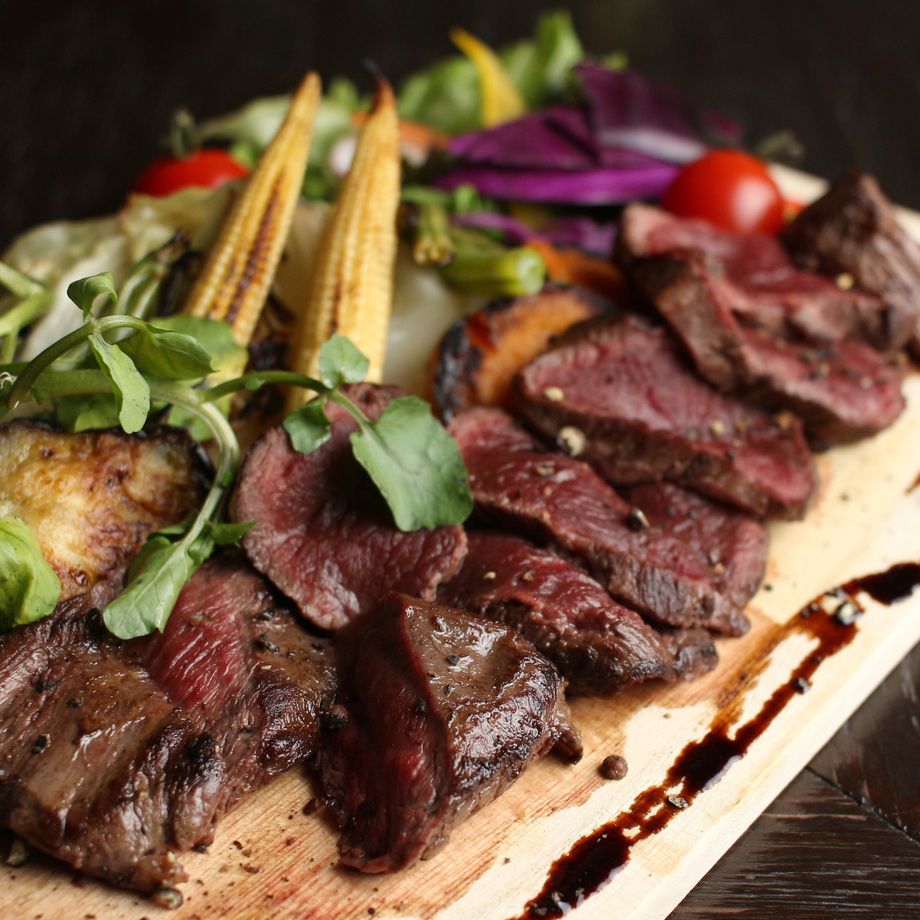 エゾシカのステーキ&焼き野菜（￥１２８０）