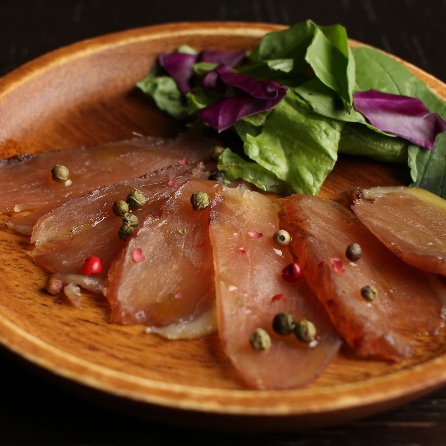 2ヵ月かけて作った鶏の生ハム（￥５００）