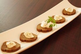 いぶりがっこのマスカルポーネのせ