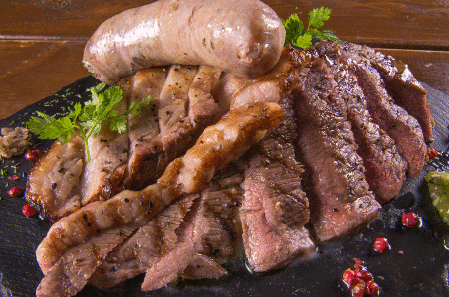 肉５種盛り合わせ（３９８０円）