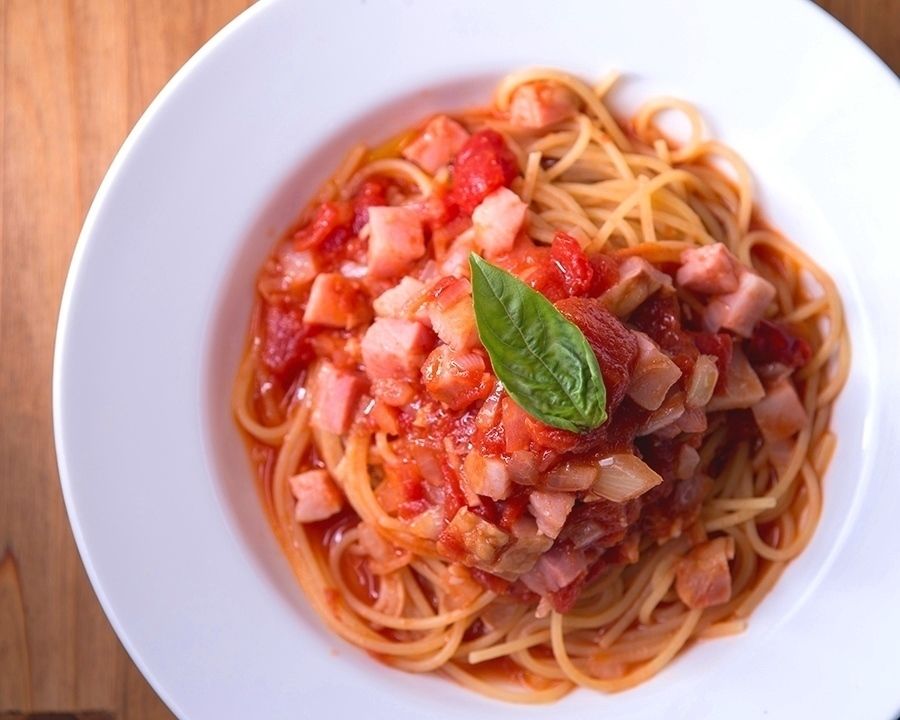 ハラペーニョと厚切りベーコンのアラビアータ（￥１２８０）