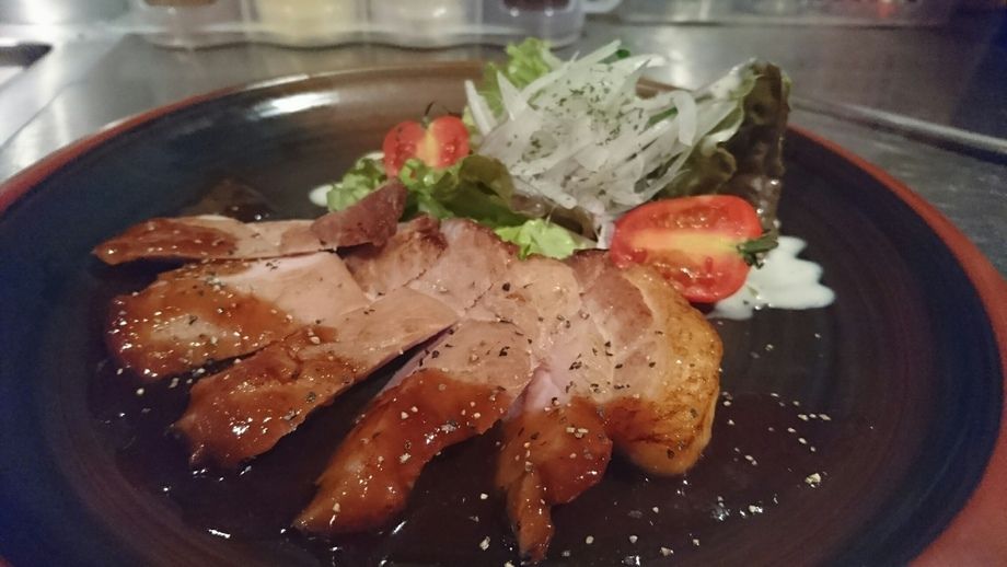 琉球長寿豚の厚切りステーキ