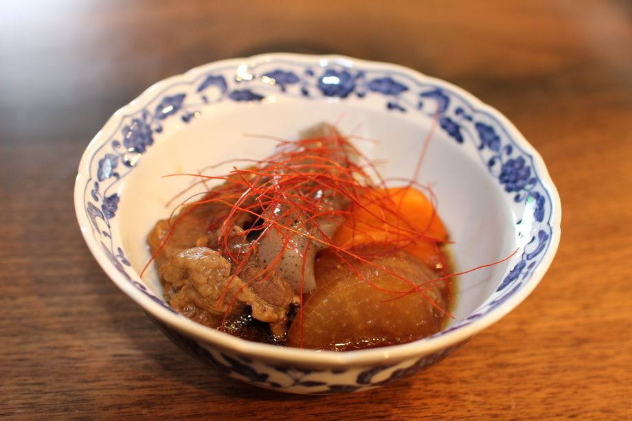 牛すじ煮込み（680）