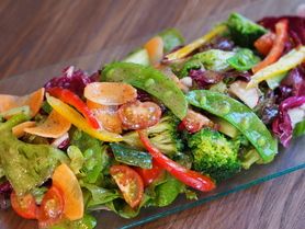 季節野菜のサラダ