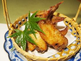 手羽先の柔らか煮揚げ