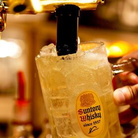 【角】ハイボール　(コーラ・ジンジャー・トニック・カルピス・シークヮーサー・ゆず・カムカム・レモン)