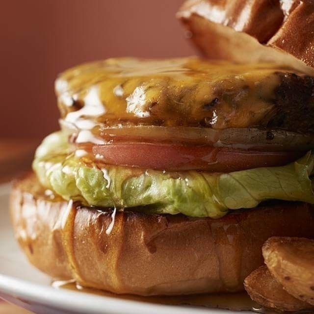 ハニーチーズバーガー（1,100）