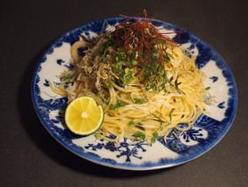 柚子とカリカリじゃこの和風パスタ