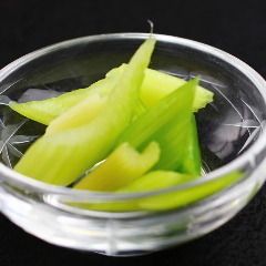 セロリ漬け（300円 （税抜））