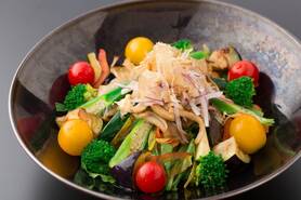 彩り野菜サラダ